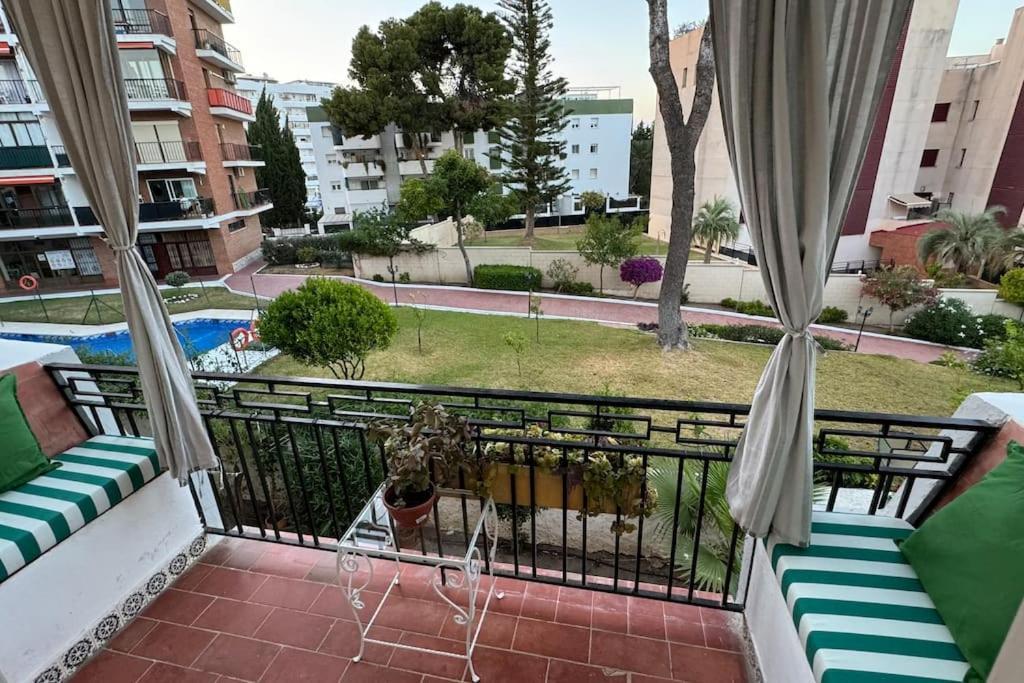 Precioso Duplex En Torremolinos Apartment Ngoại thất bức ảnh